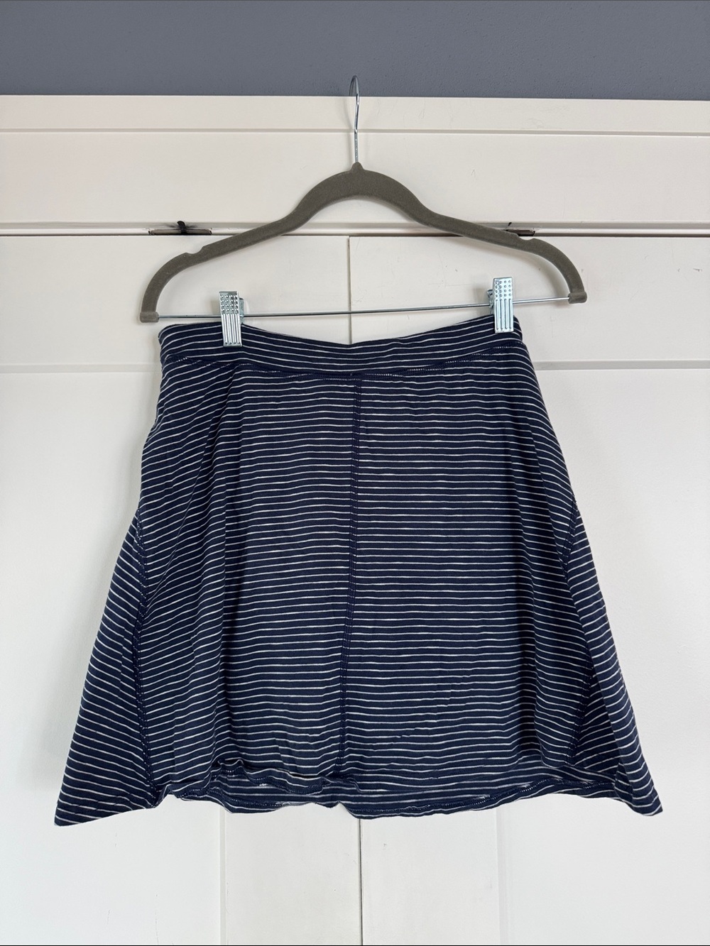 Toad & Co Seleena Skort - navy stripe - small